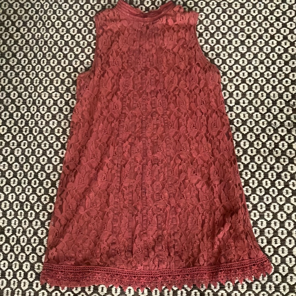 Xhilaration women’s lace overly burgundy dress size large